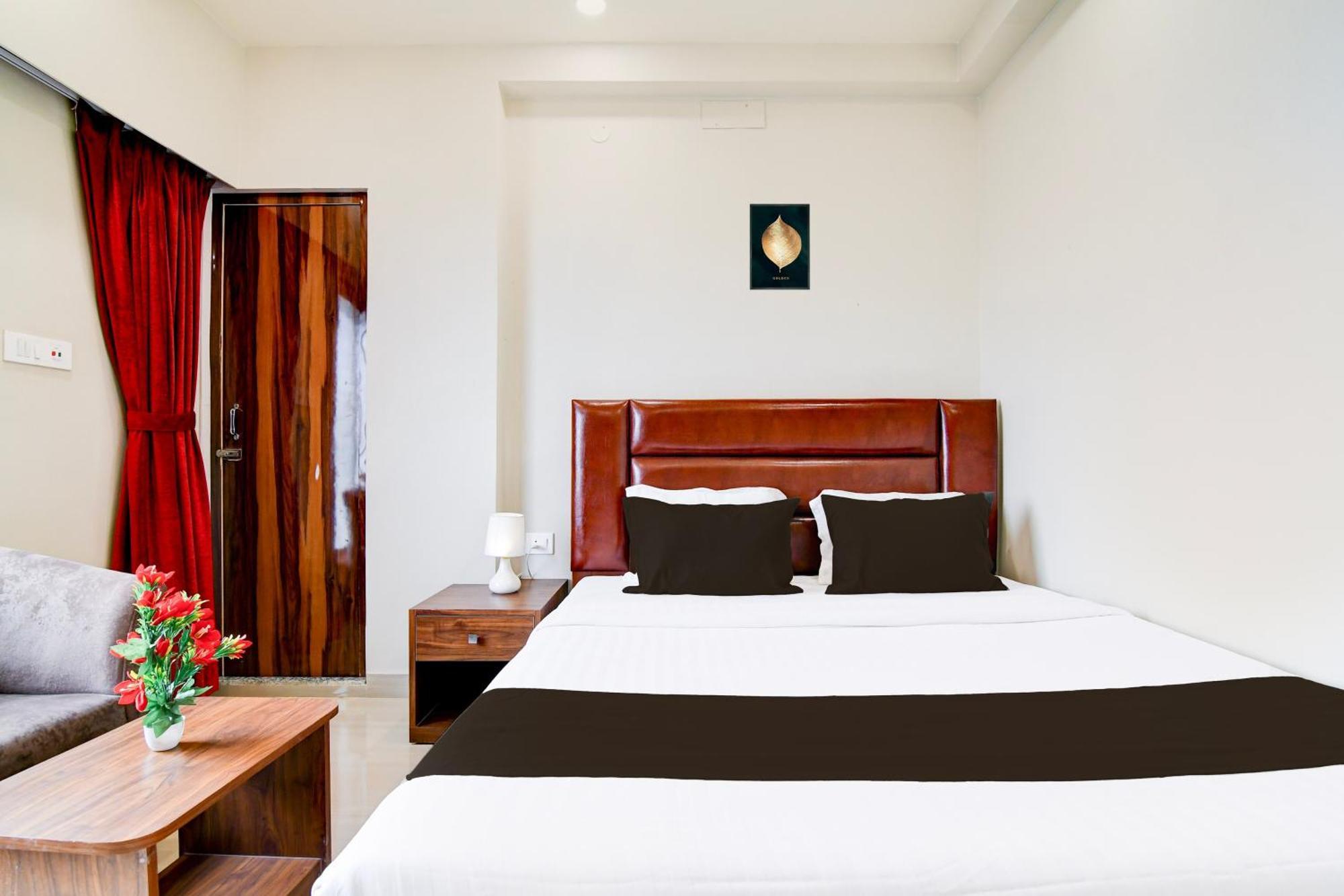 Super Townhouse Kaikhali Near Airport Calcutta (Kolkata) Esterno foto